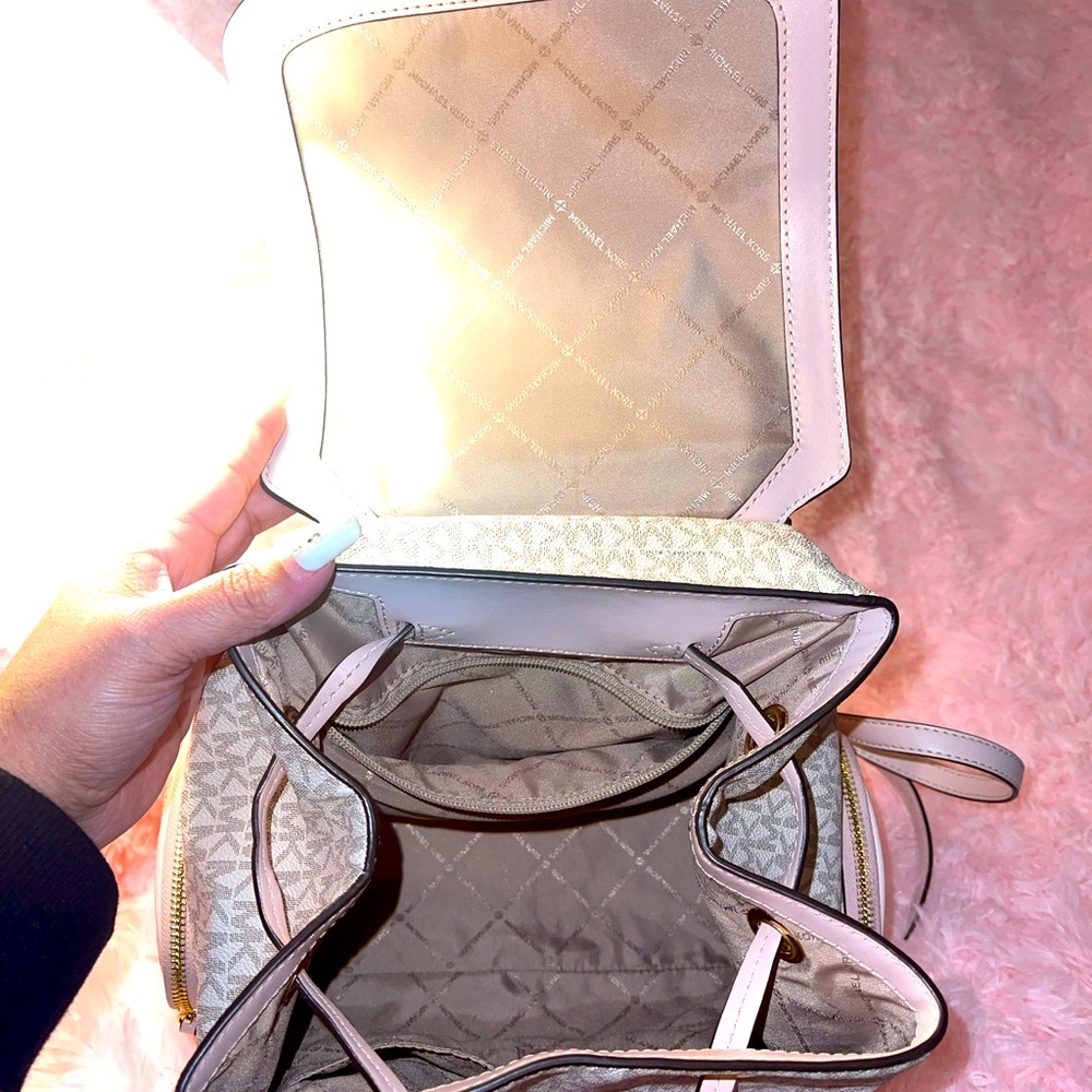 Cream colored Michael Kors Backpack - Picture 7 of 8